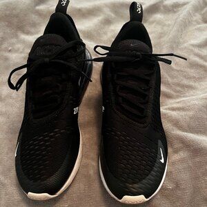 Air Max 270 Black (Mens 9.5)